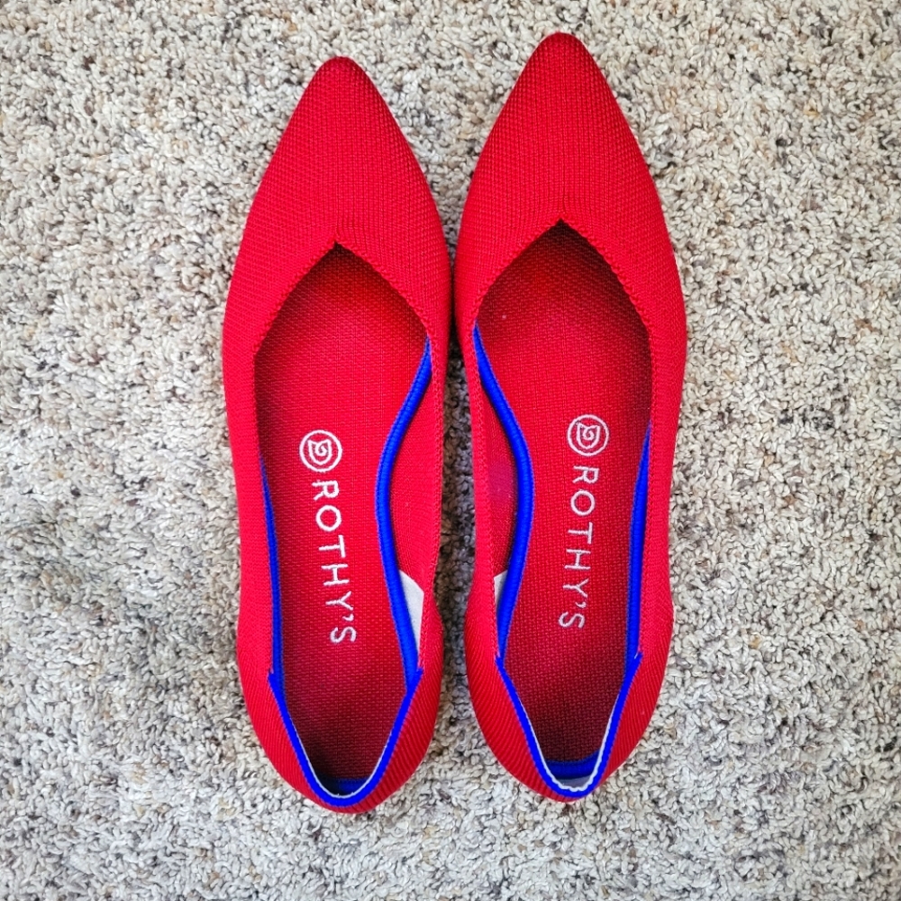 Rothy's point size 8 chili red